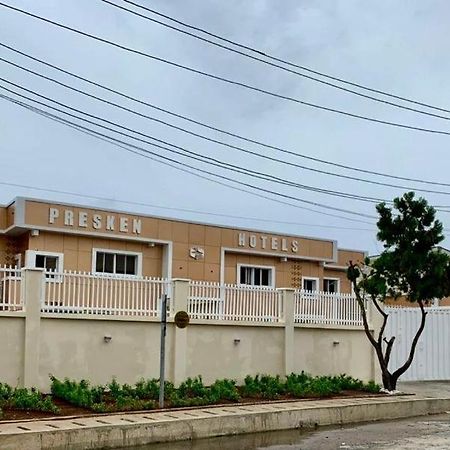 Presken Kuramo Waters Hotel Lagos Exterior foto