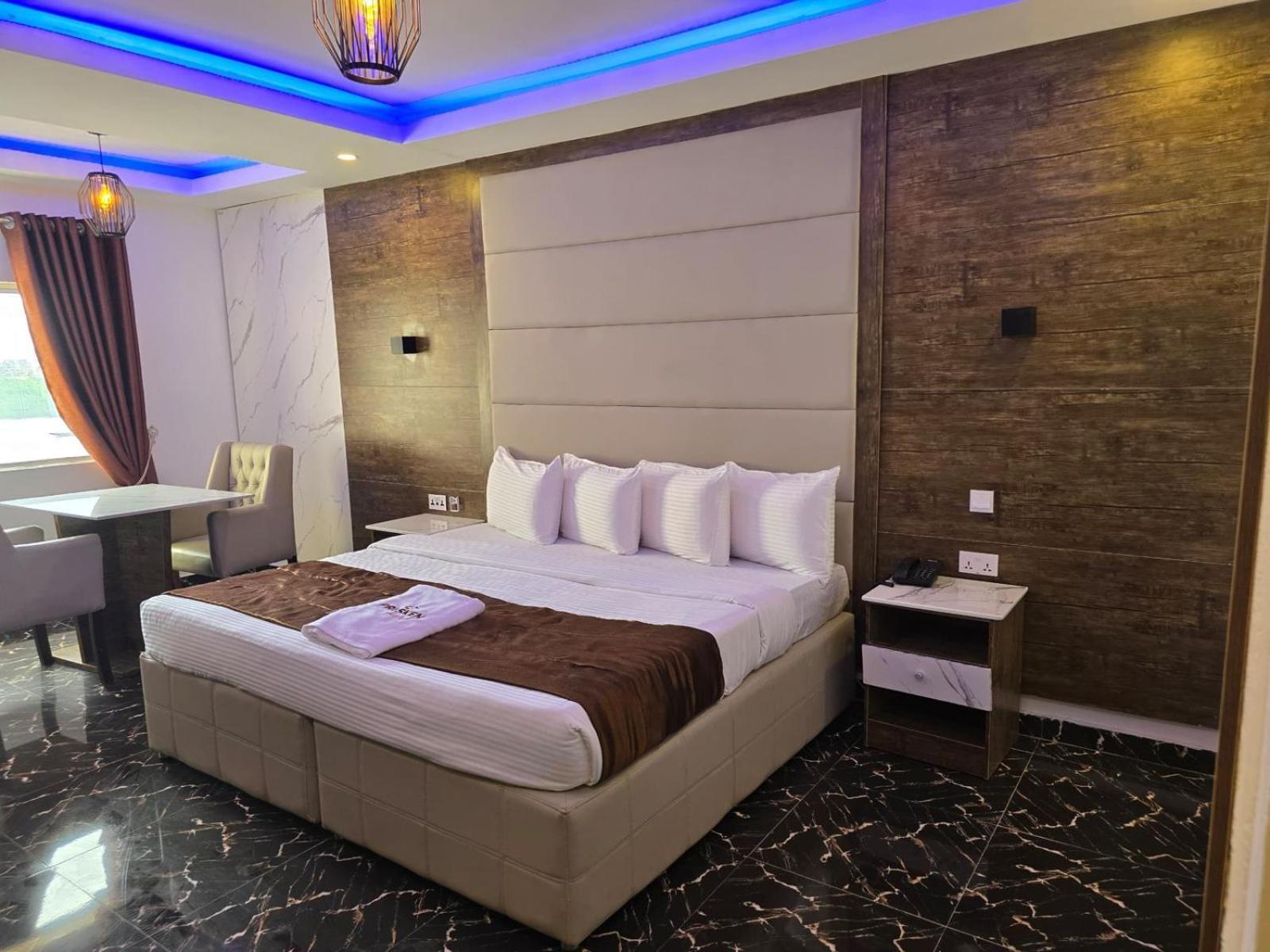 Presken Kuramo Waters Hotel Lagos Exterior foto